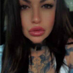 Meet your Posher, Milysa